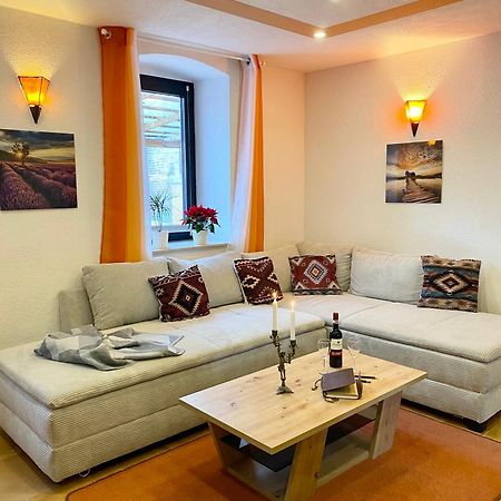 Ferienwohnung Auf Dem Gutshof Renz Weissenfels Bagian luar foto