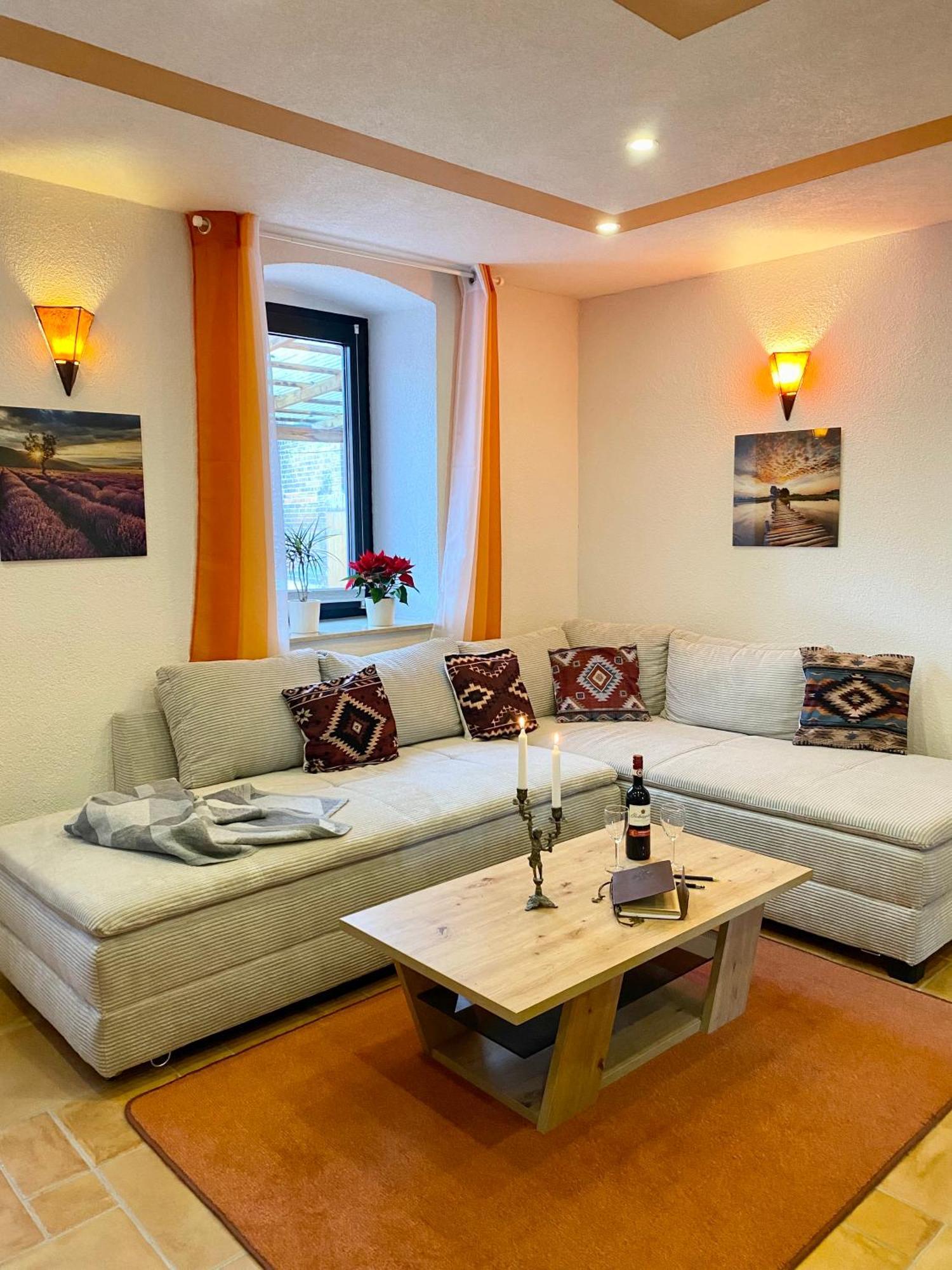 Ferienwohnung Auf Dem Gutshof Renz Weissenfels Bagian luar foto